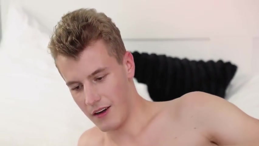 Gay Porn In A Christmas Atmosphere