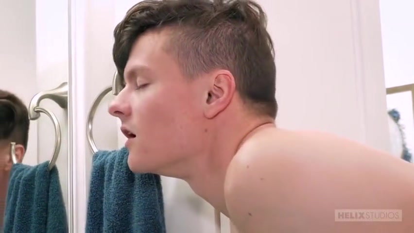Winter Gamer Couple Boys Porn House