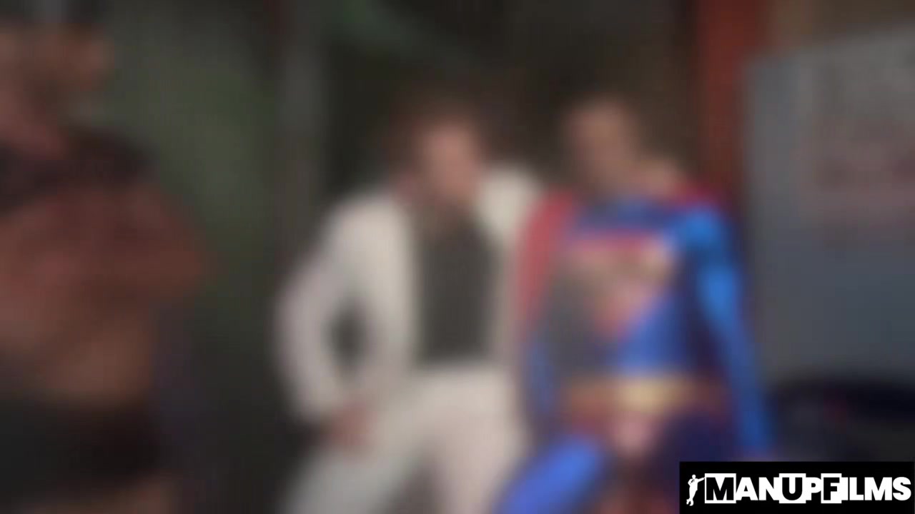 Muscular Lance Hart Rubs Cameron Kincade Hard Cock