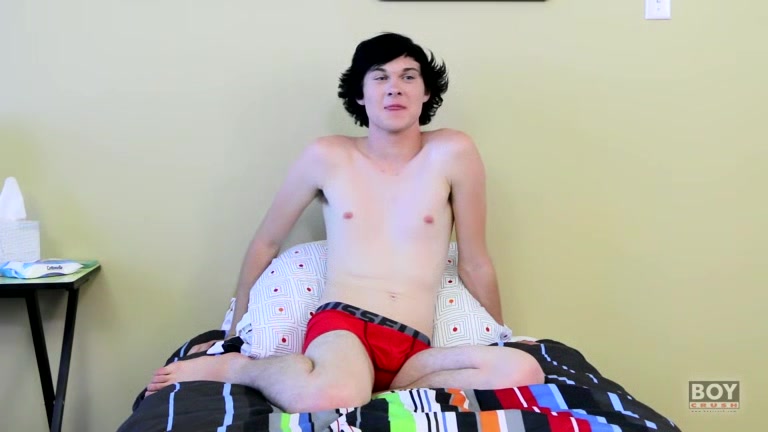 Justin Cummings Savor Every Inch Of His Dildo Inside Him
