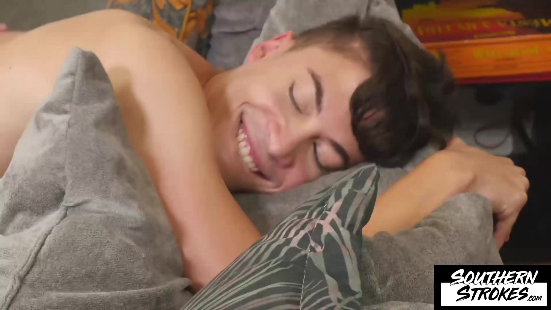 SOUTHERNSTROKES Martin Steel Drills Danny Bianchi Horny Ass