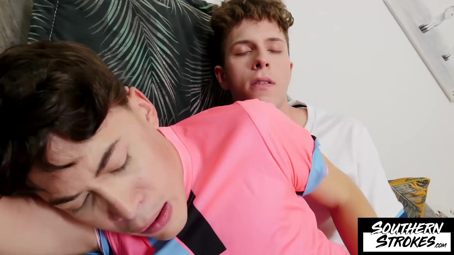 SOUTHERNSTROKES Martin Steel Drills Danny Bianchi Horny Ass