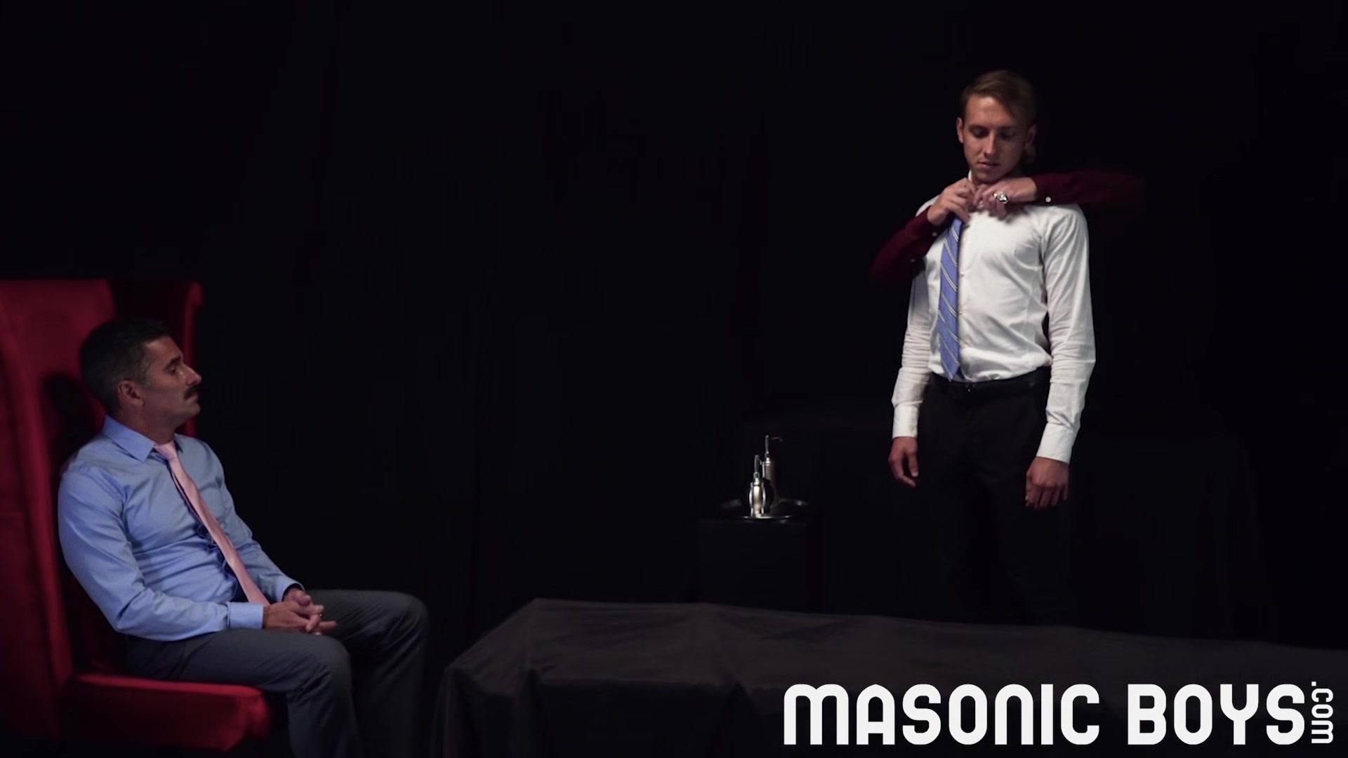 MasonicBoys Mitch Cox and Rick Fantana ritually fuck an apprentice