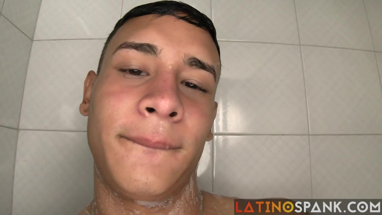 Model introduction: Bad Boy Blade Shows off his Assets