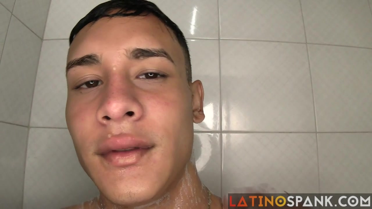 Model introduction: Bad Boy Blade Shows off his Assets