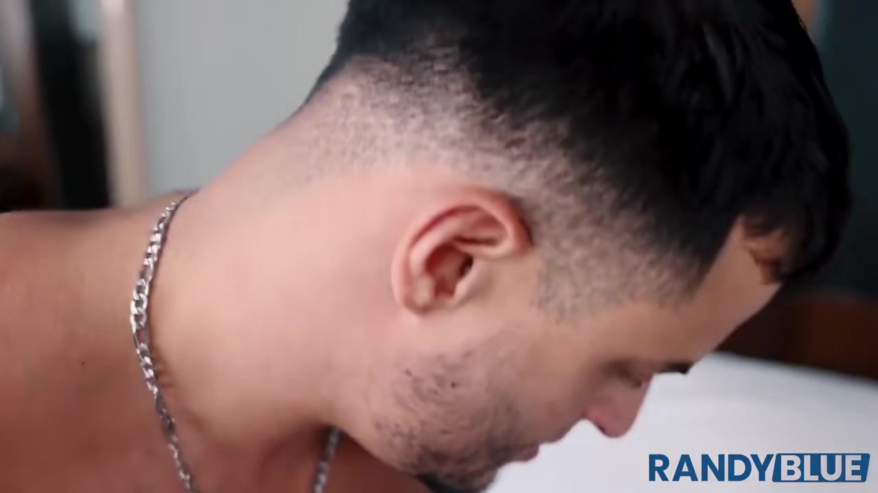 Axel Rockham Fucks Teddy Graham