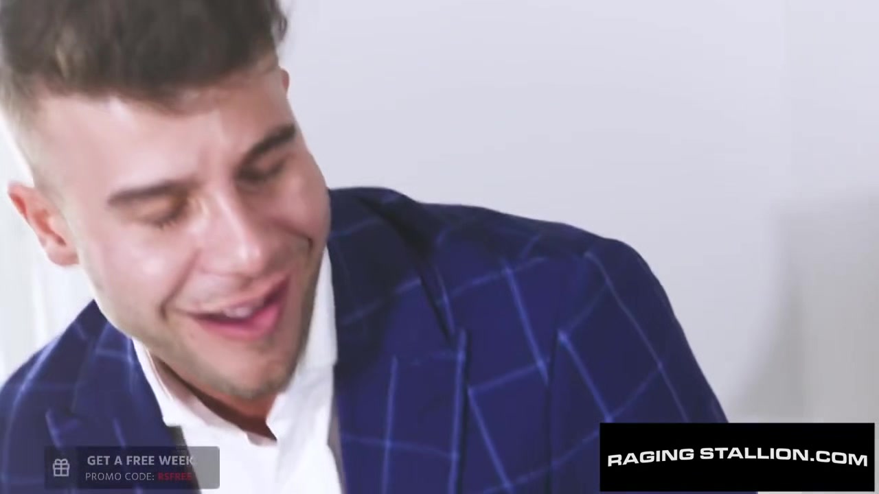 Exciting Realtor Rammed By Hottie Hunk