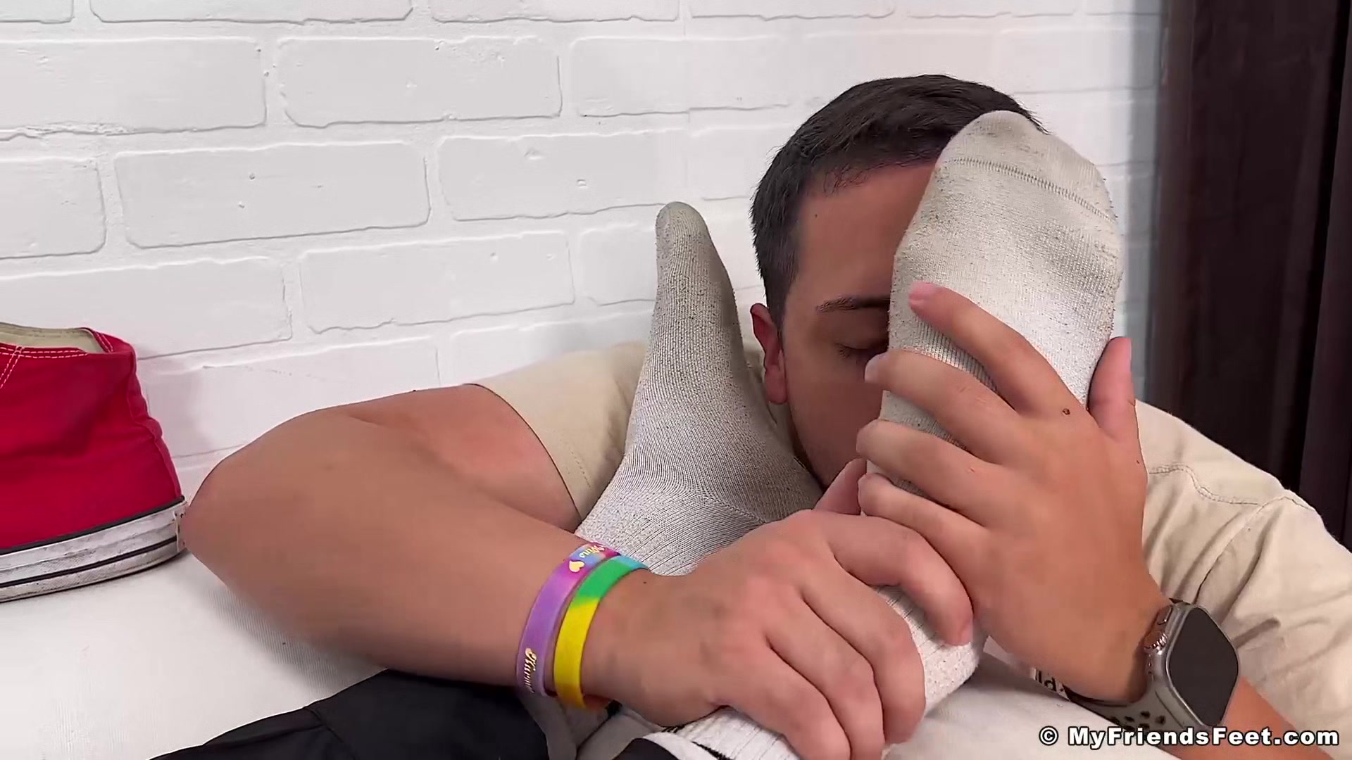 Dan Edwards Sniffs And Licks Diablo Beautiful Bare Feet