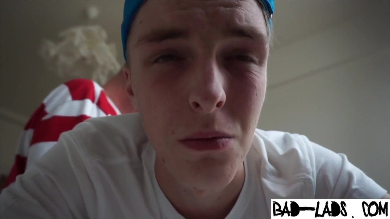 19yr old&nbsp;straight boy's pre-spanking soap-down