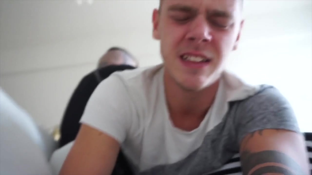 Barely legal teen gets fingered and blows his load