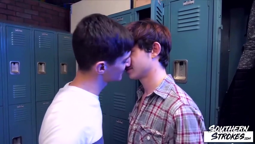 Couple Locker Room Action Guys