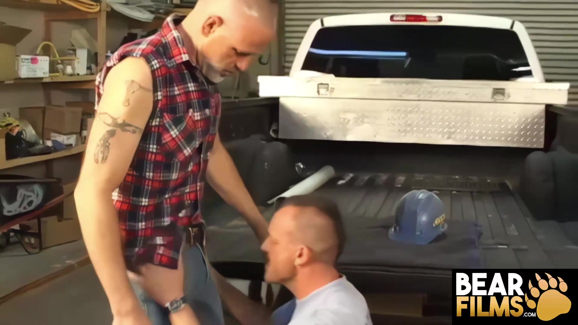 BEARFILMS Trevor Belfast Hammered Buck Marshall After BJ