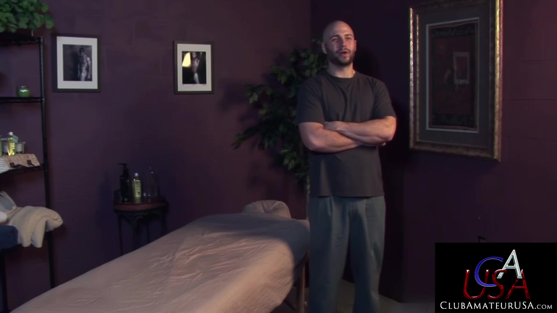 Bearded David Chase Gives Enjoys His Dick Massage Session