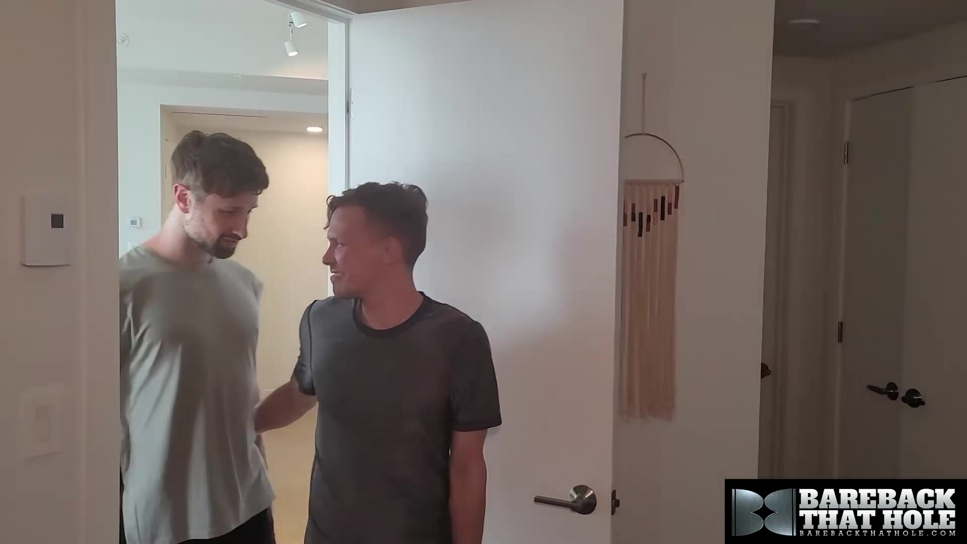 BAREBACKTHATHOLE Drew Dixon Invites Ethan Chase For Wild Sex