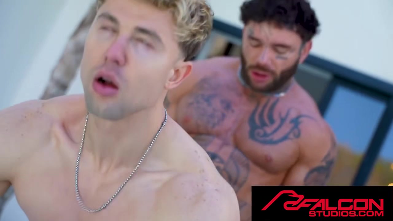 Benjamin King Fucks Joey Hart Outdoor By The Pool