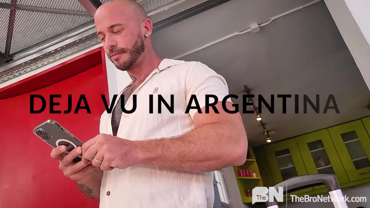 Deja Vu In Argentina - Gay Bareback Video - Masqulin