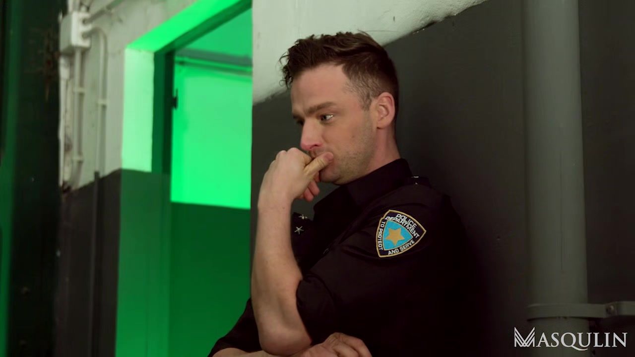 Pulled Over - Gay Bareback Video - Masqulin