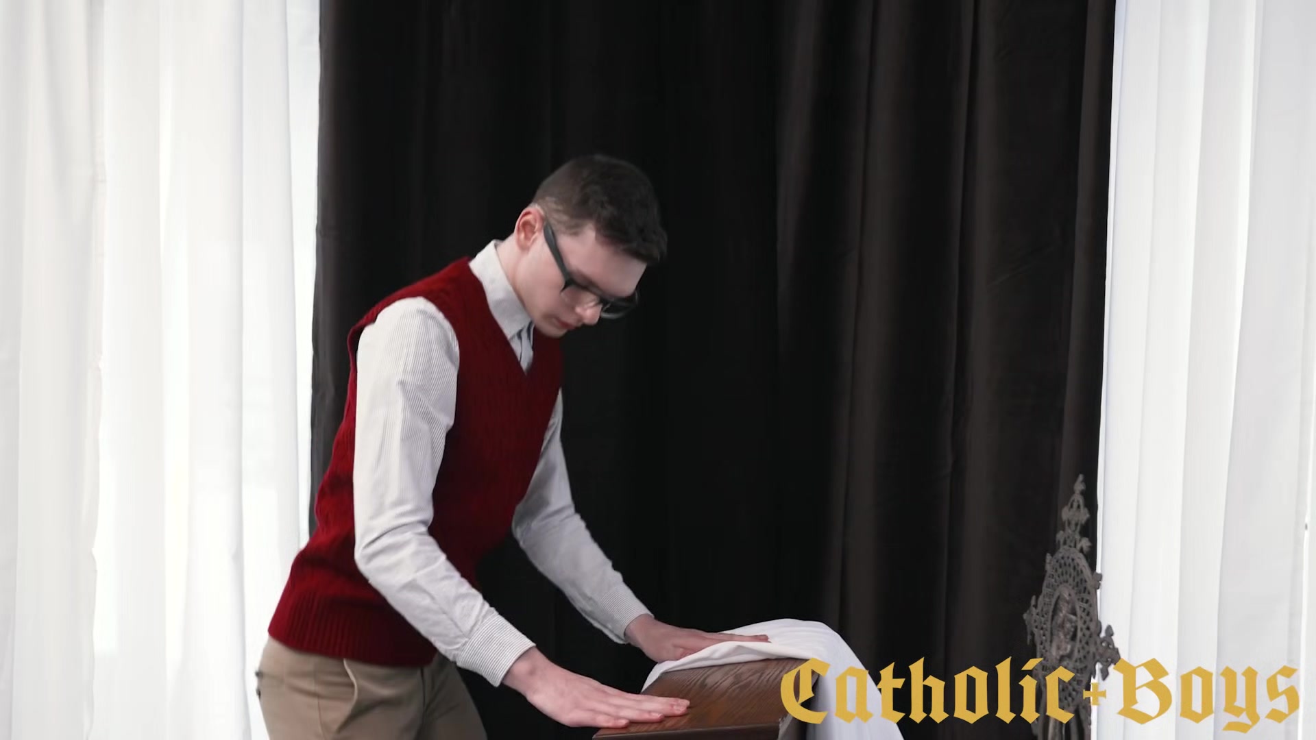 Altar Boy Ethan Chapter 2 - Priestly Duties