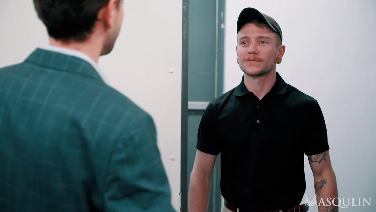 Fucking The Delivery Guy - Gay Bareback Video - Masqulin