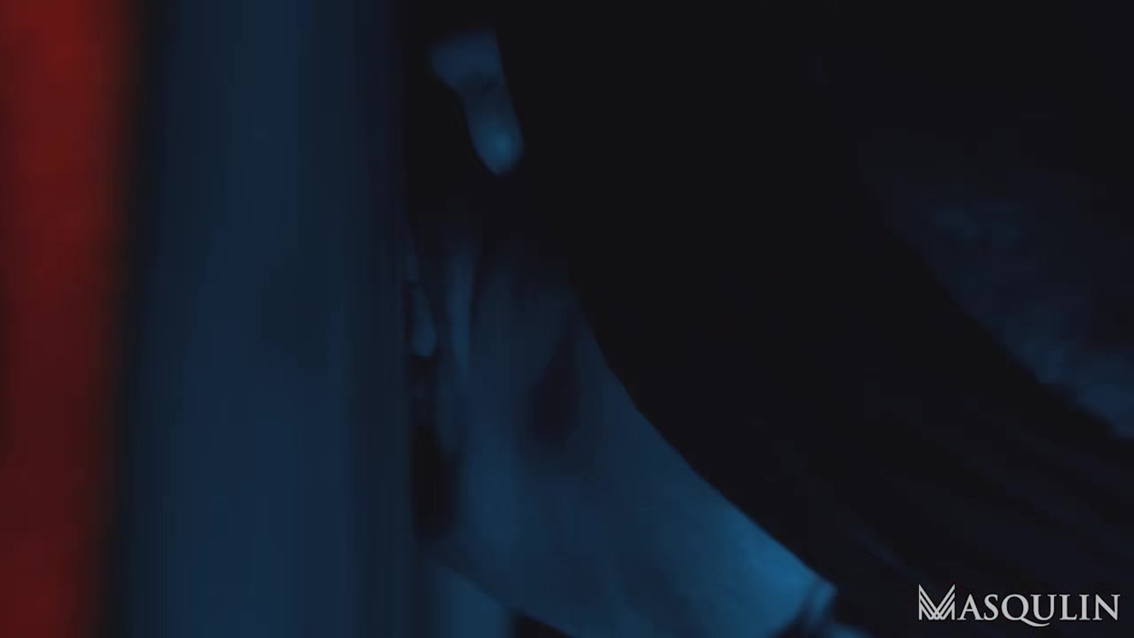 In The Shadow - Gay Bareback Video - Masqulin