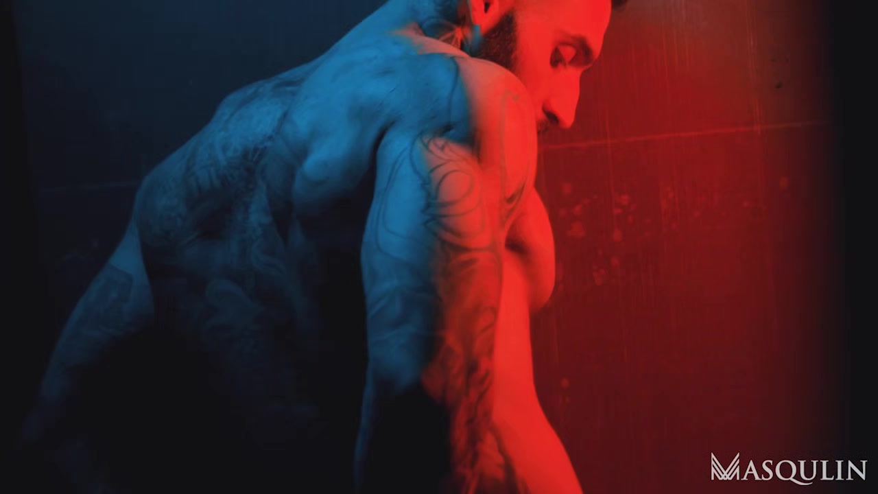 In The Shadow - Gay Bareback Video - Masqulin