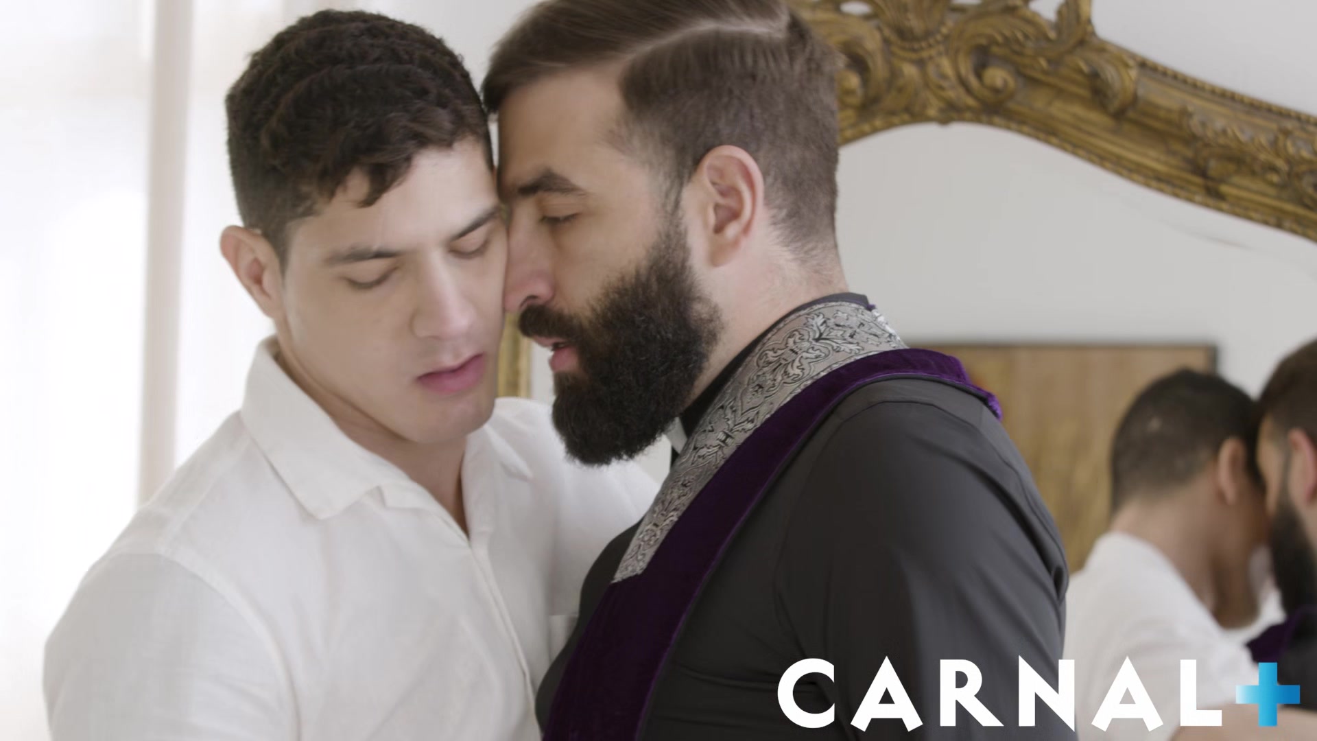 Staghomme Bastian Karim gets face fucked by hung Clergyman Leandro