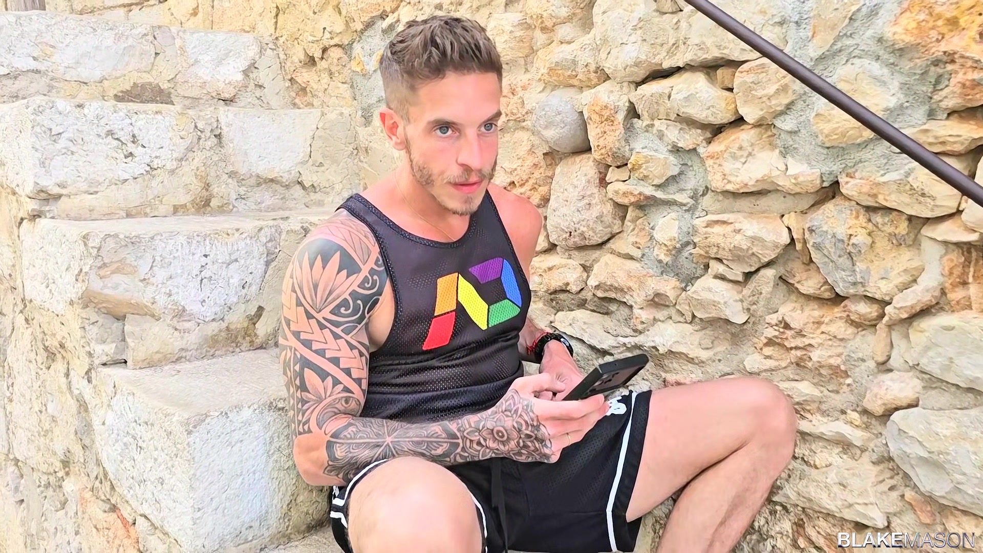 Dave Wikkinson Turns Hot Summer Hotter With Johnny Hakson