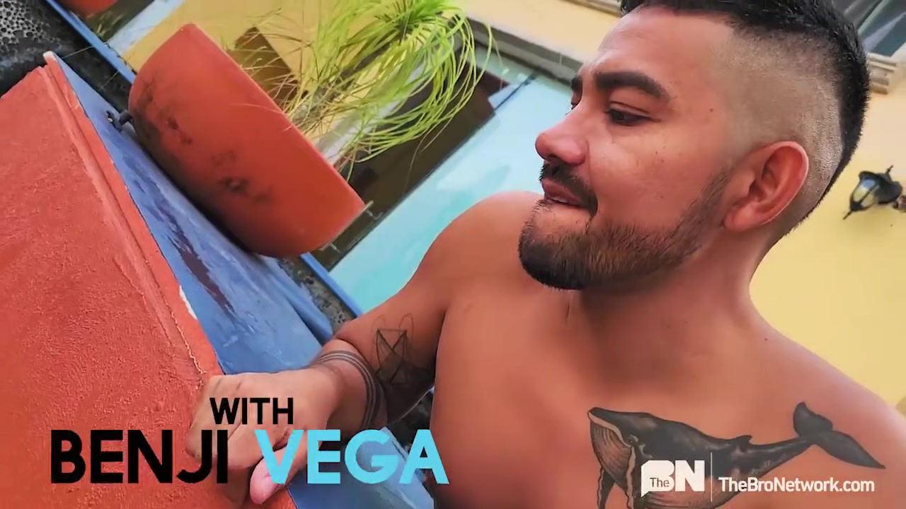 Summer Sizzle - Gay Bareback Video - Masqulin
