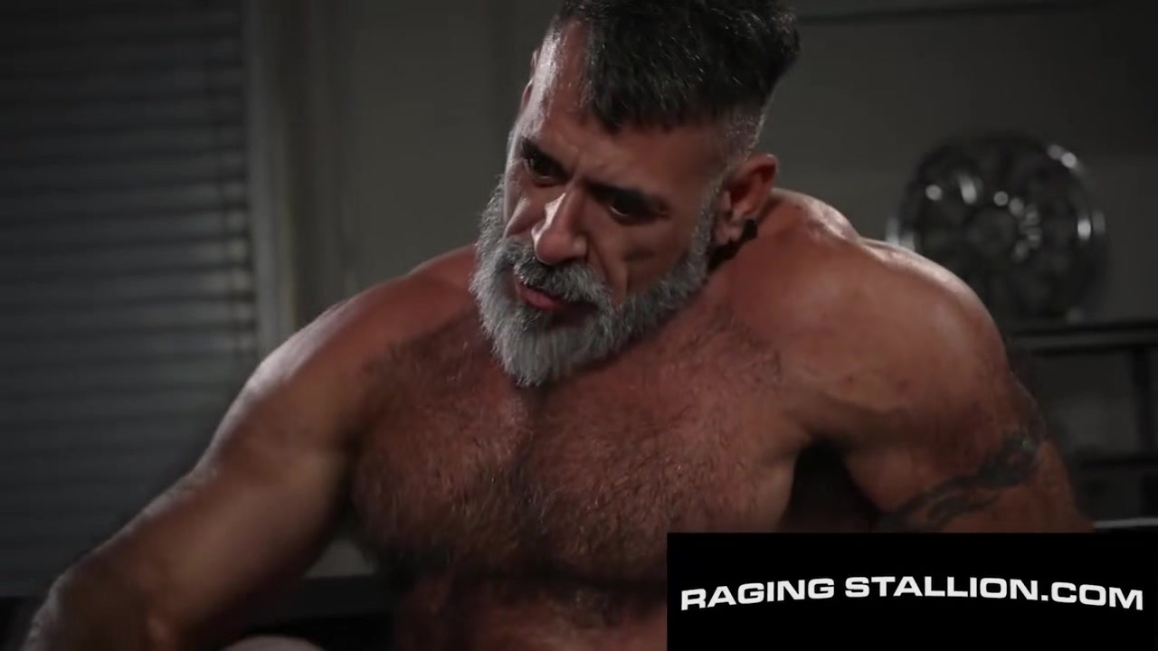 Muscle Mechanic Smashed By Hairy Assed Coworked & Nasty