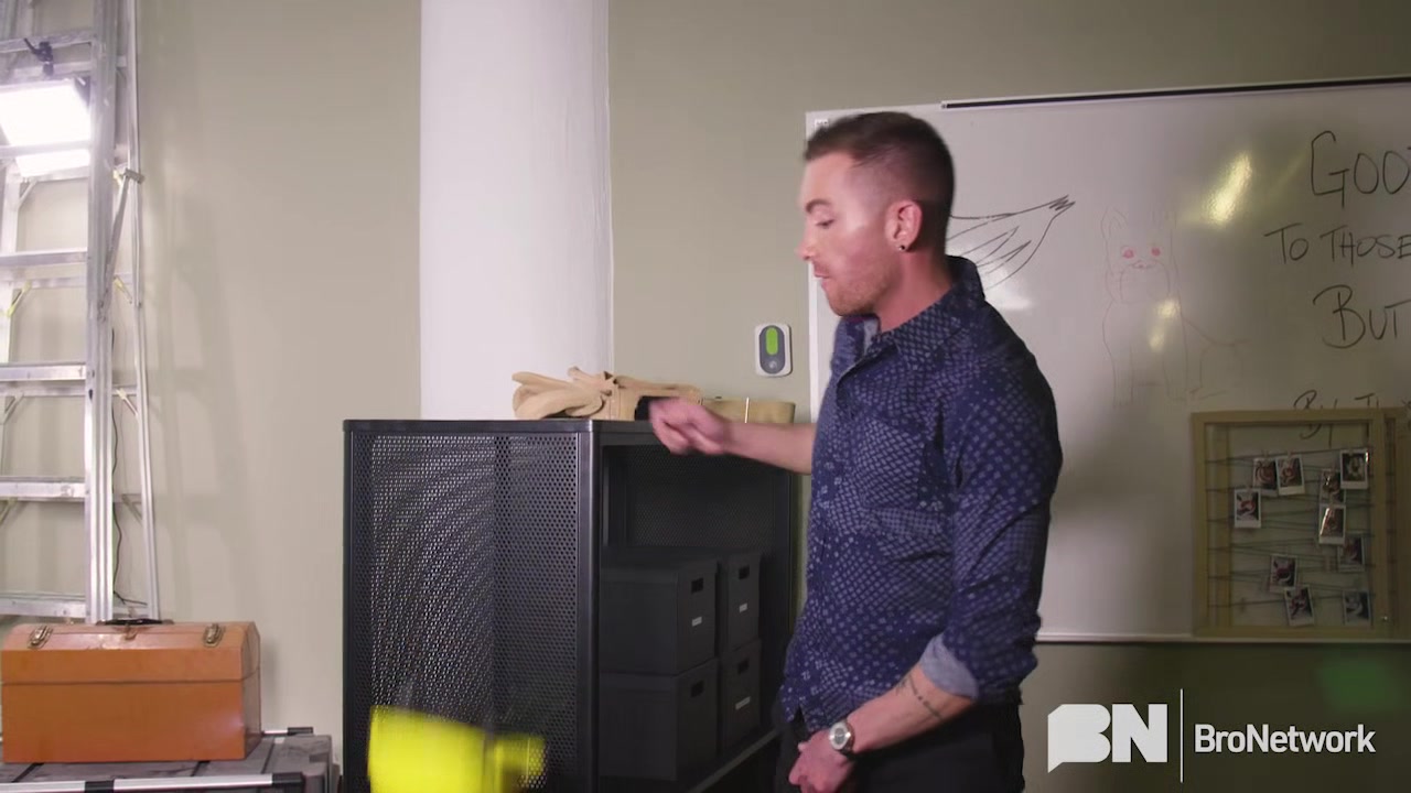 Office Urges - Gay Bareback Video - Masqulin