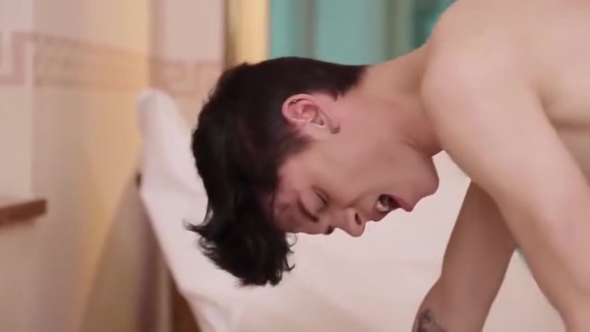 Bare Sex In The Lockerroom
