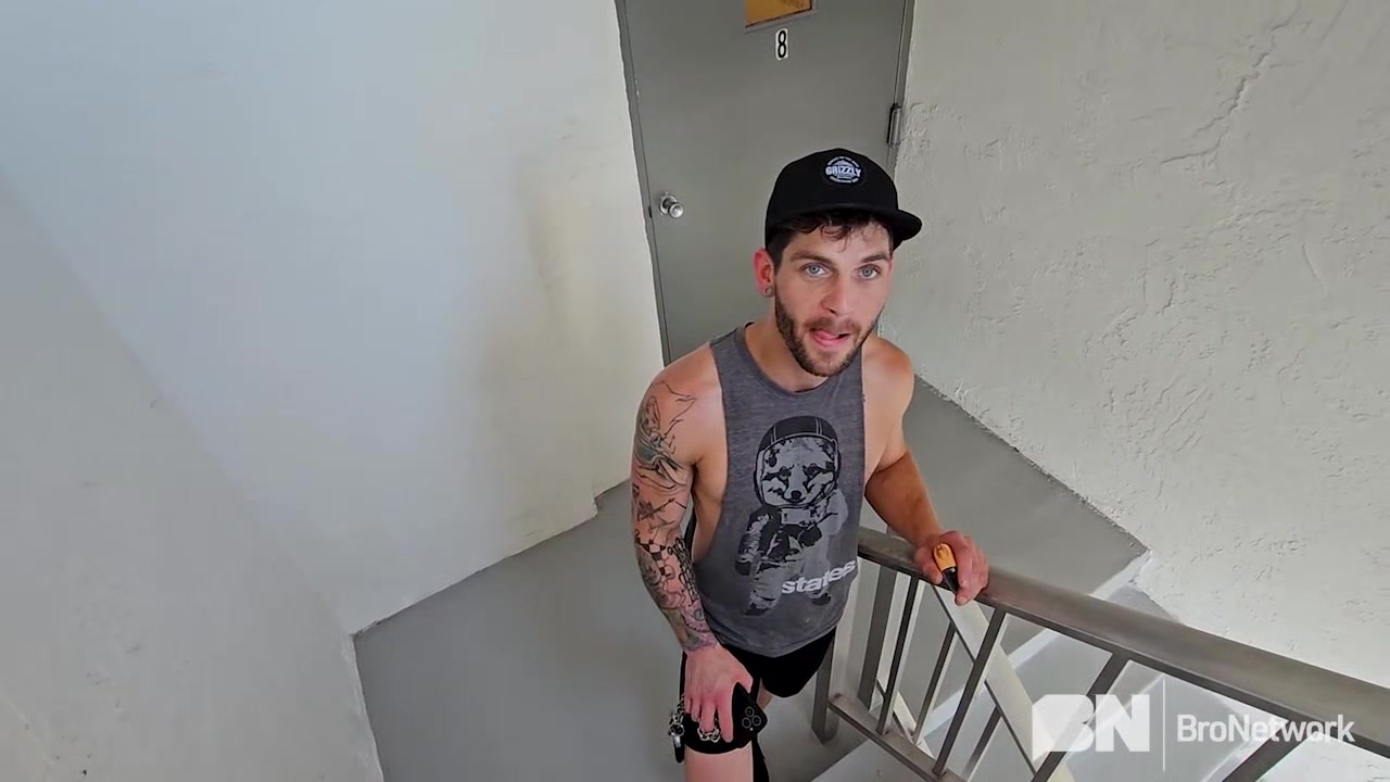 Paying Ass Up For Parking - Bro Network