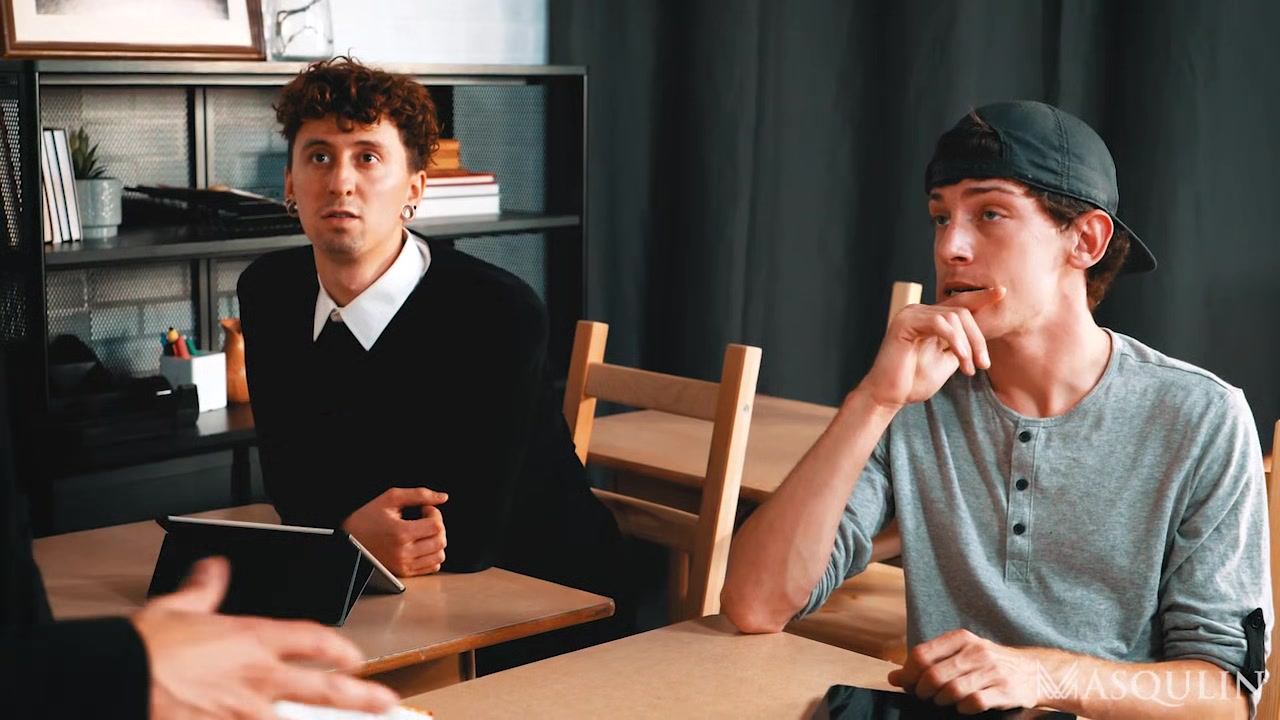 Extra Credit - Gay Bareback Video - Masqulin