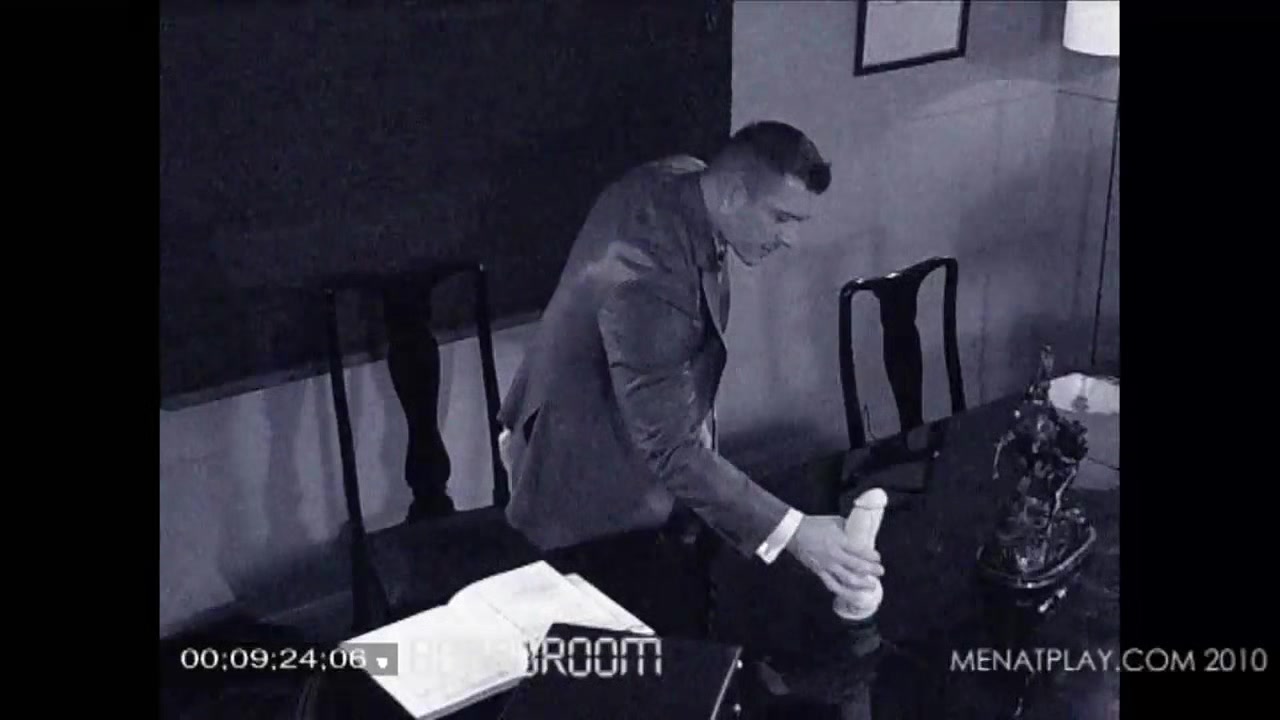 CCTV on Rob Nelson - MENatPLAY