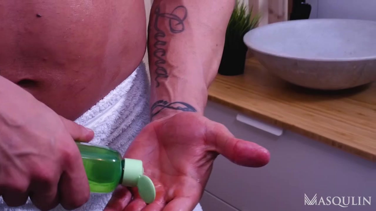 Hot AF: Heracles - Gay Bareback Video - Masqulin