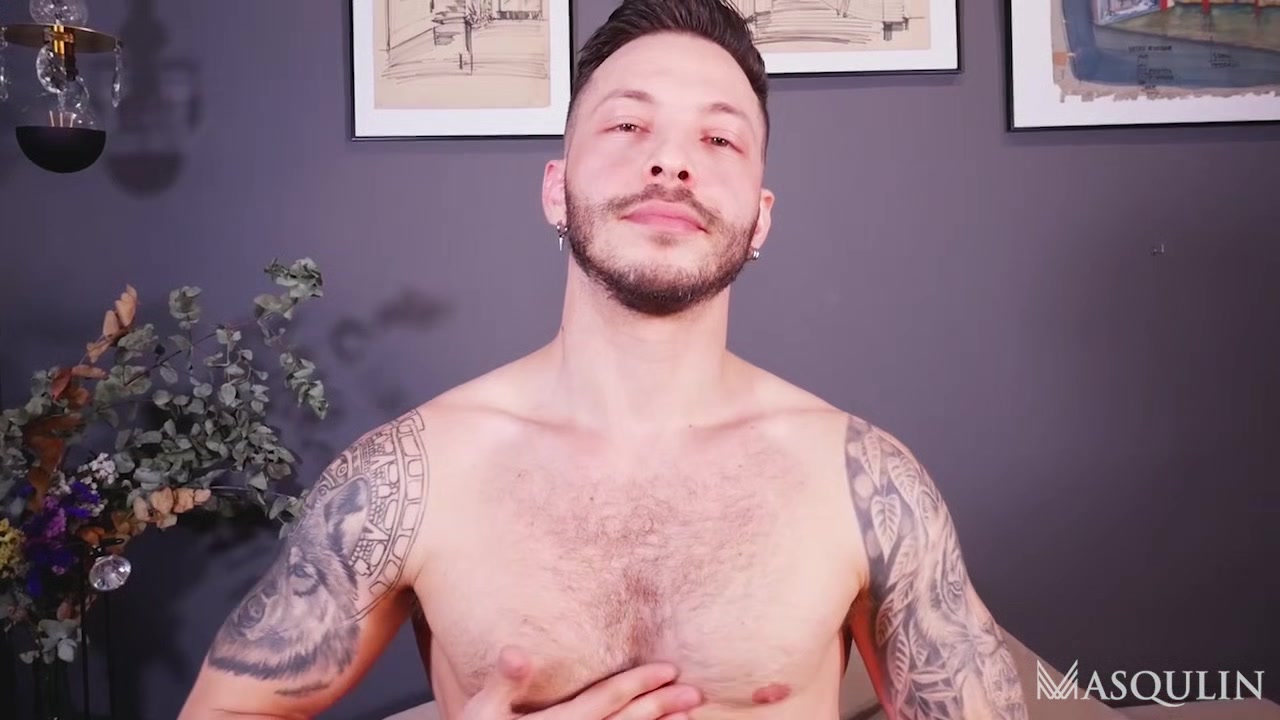 Hot AF. John Brachalli - Gay Bareback Video - Masqulin