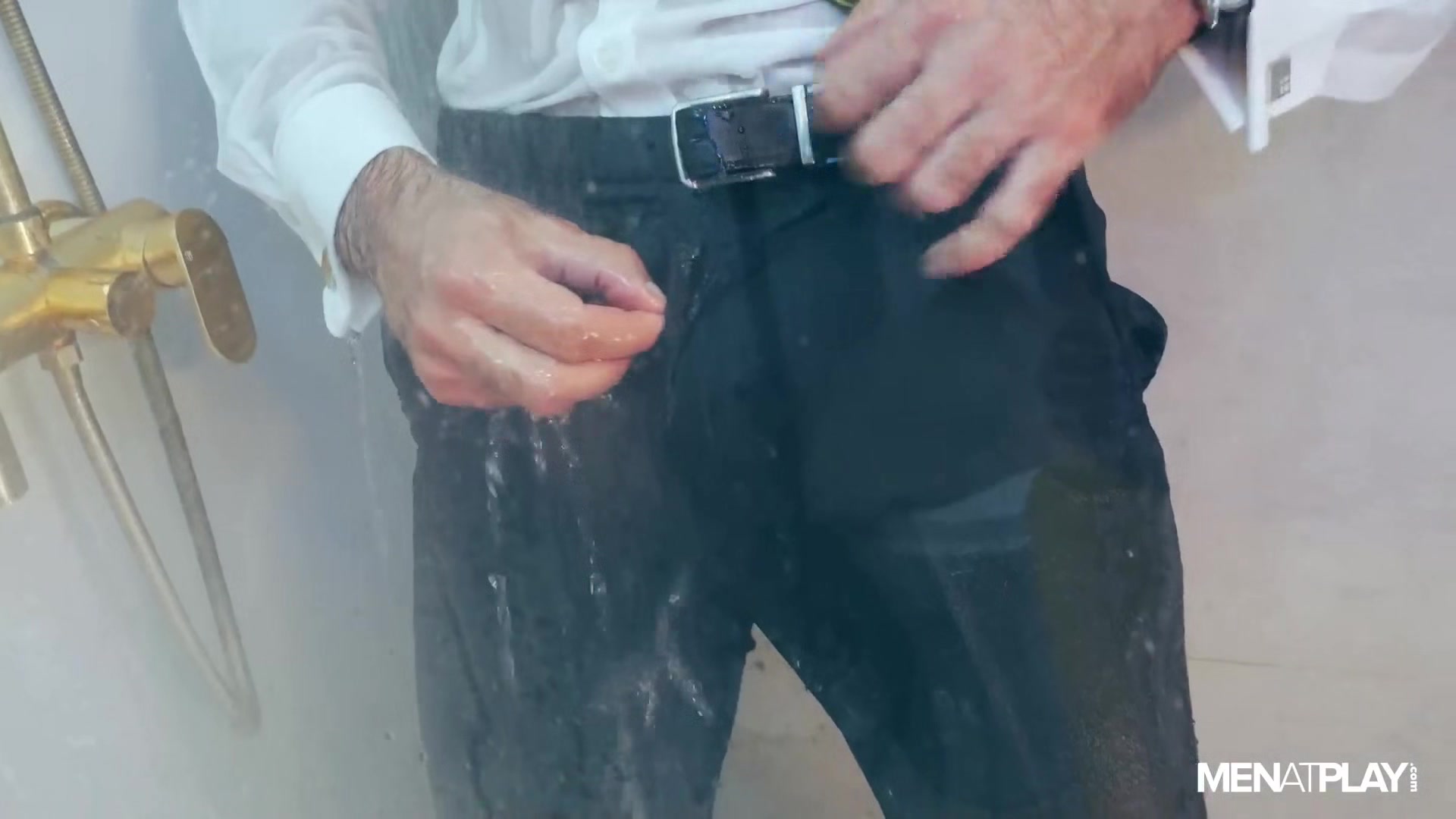 Wet Play, Part 1 - MENatPLAY