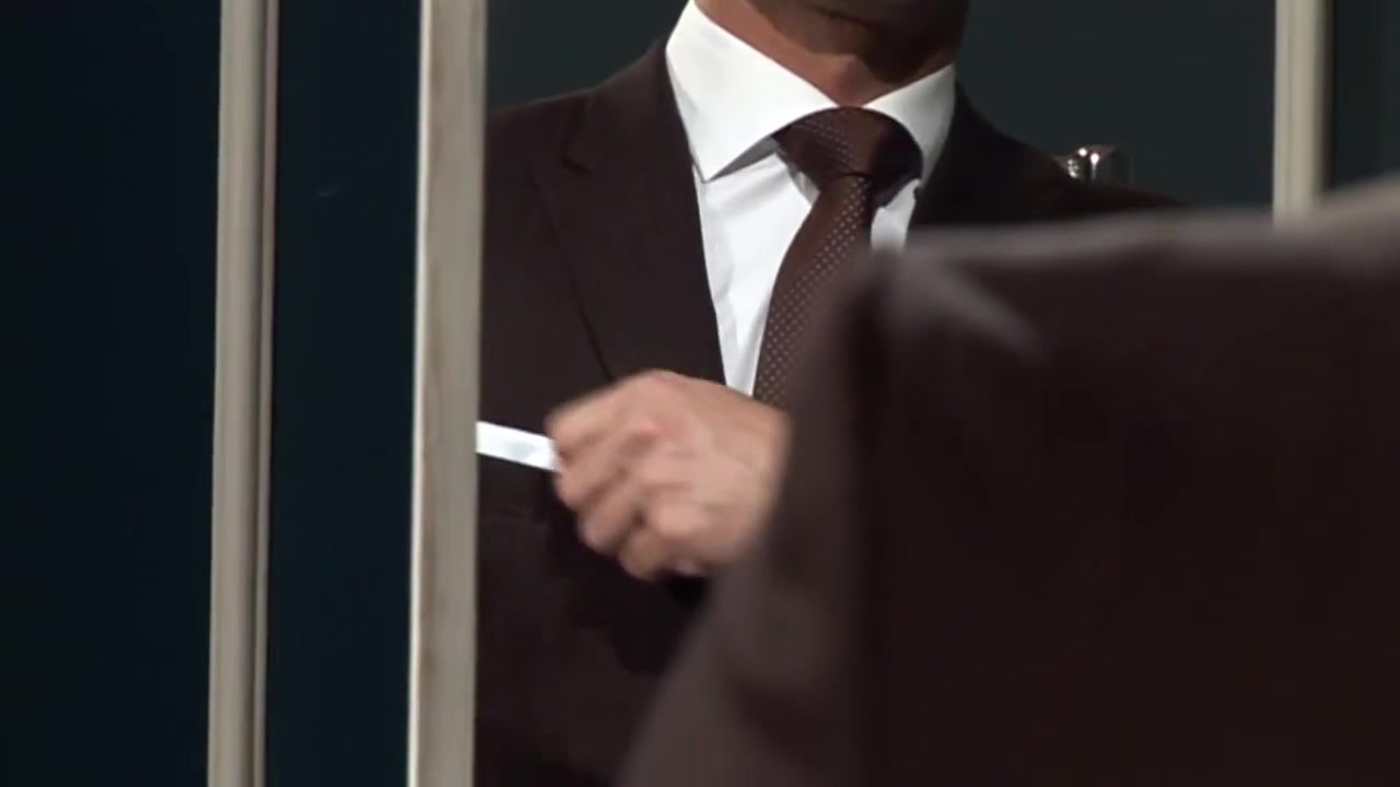The Tailor: Behind Closed Doors - MENatPLAY