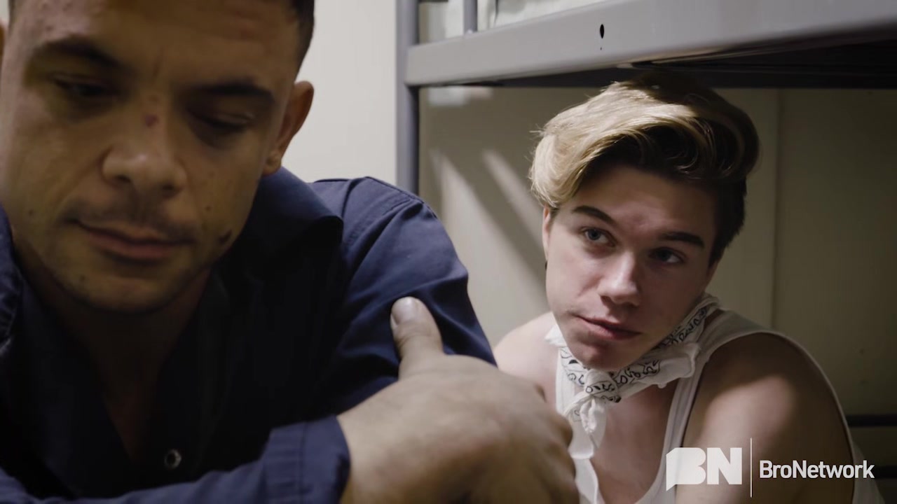Locked Up - Gay Bareback Video - Masqulin