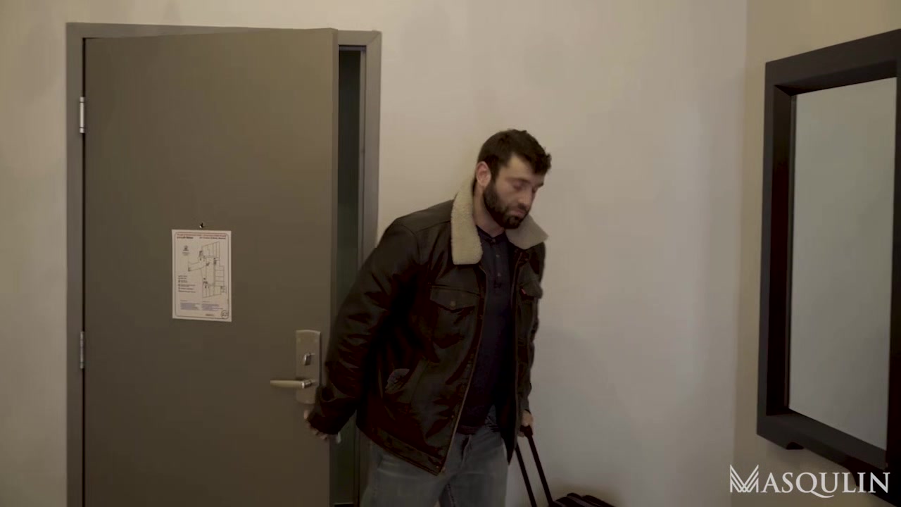 B&B Mixup - Gay Bareback Video - Masqulin