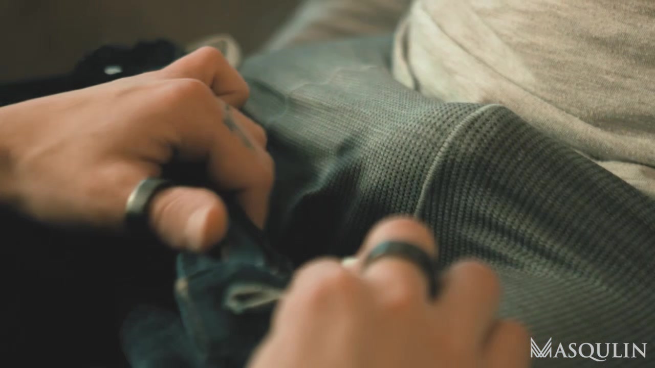 Spin The Bottle - Gay Bareback Video - Masqulin