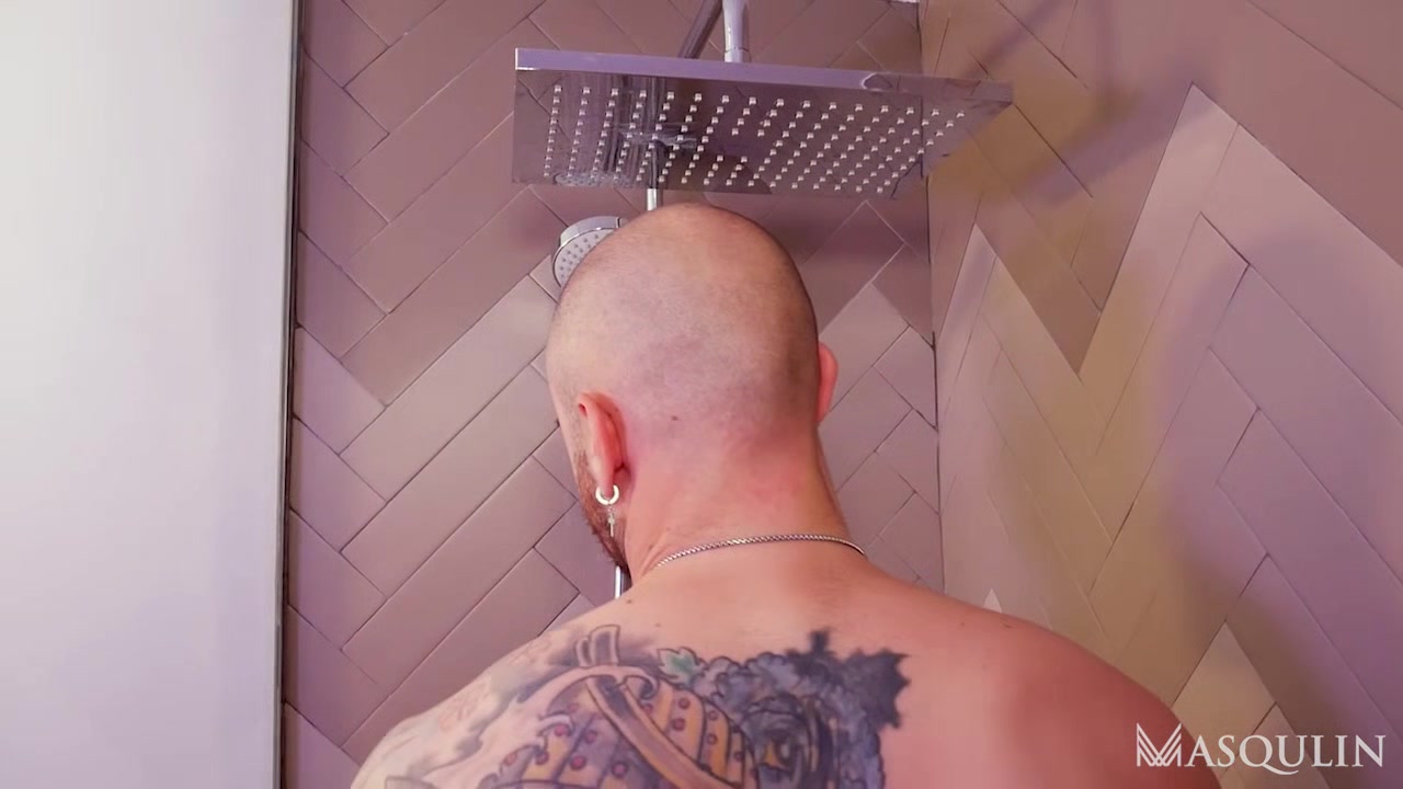 Hot AF. Axel Garcia - Gay Bareback Video - Masqulin
