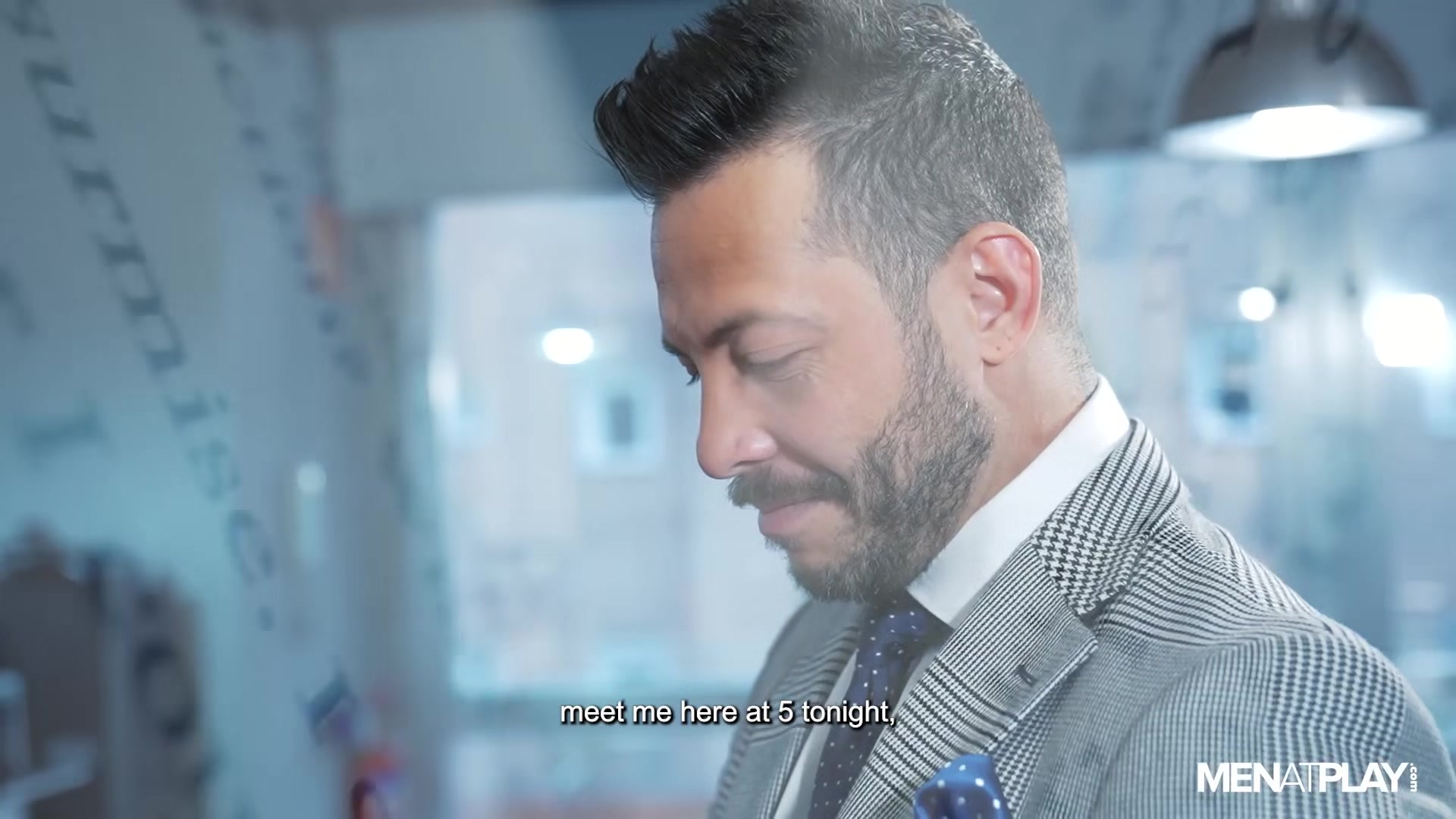 Office Secret Admirer - MENatPLAY