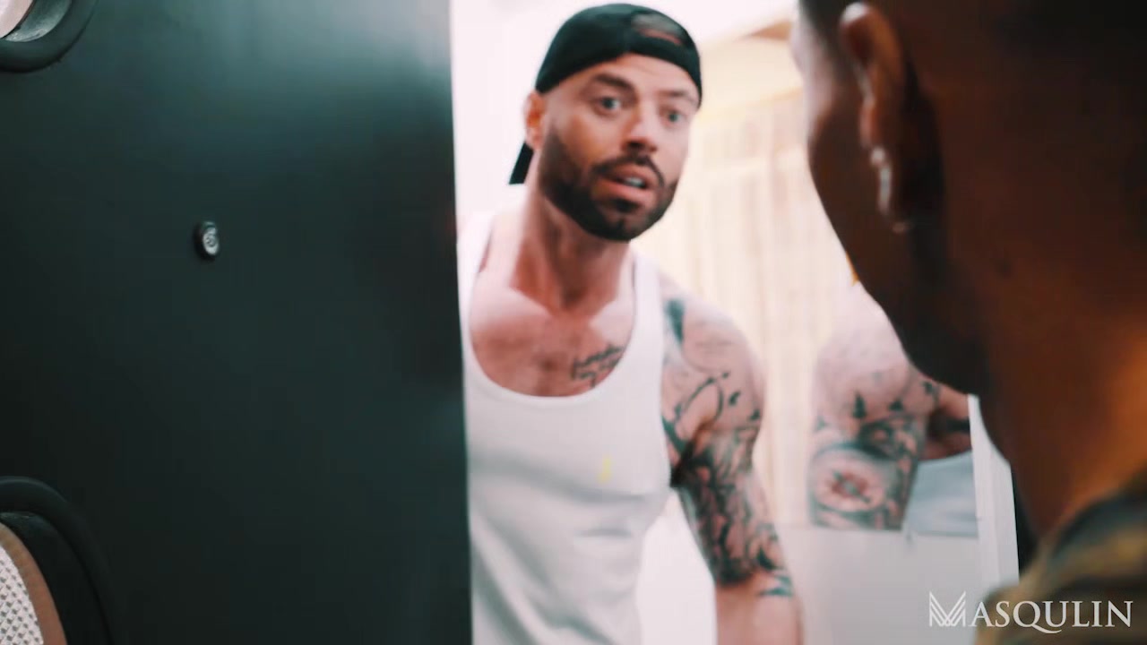 (Bare) Backing His Petition - Gay Bareback Video - Masqulin