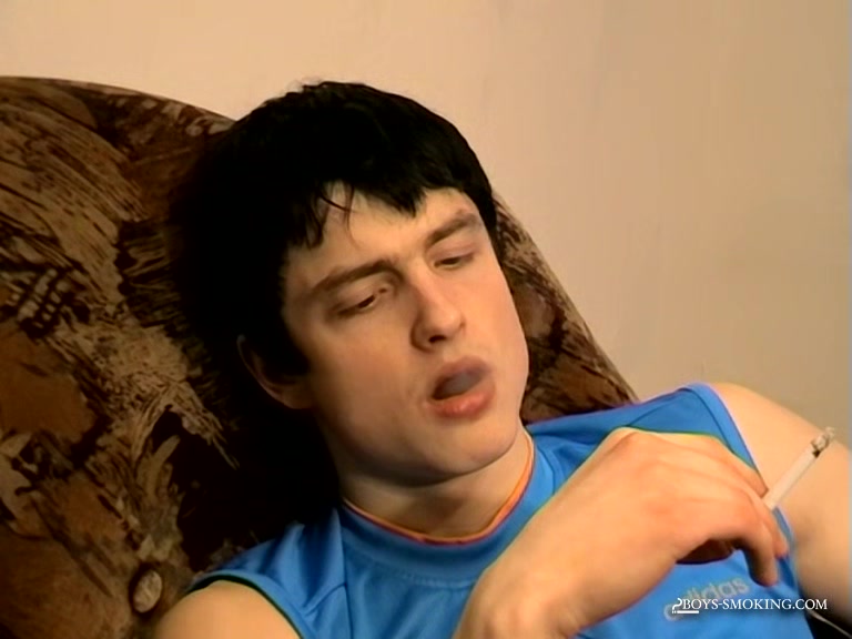 Handsome Gus Smoking And Wanking His Boner In The Sofa