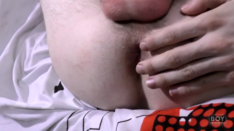 Sexy And Sensual Handjob Sesh With Twink Jasper King