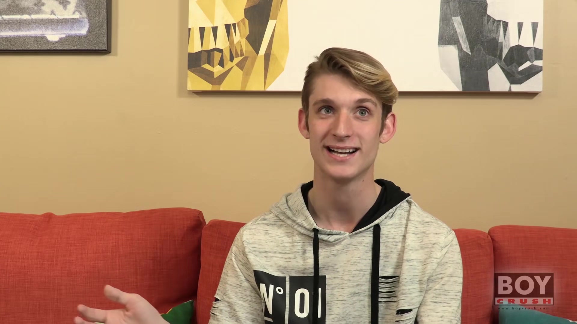 Handsome Twink Chris Tucker Pleasures His Big Dick