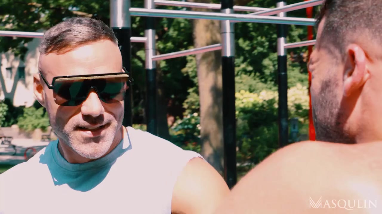 Gymnasts - Gay Bareback Video - Masqulin