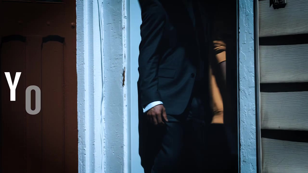 Young Hustler - MENatPLAY