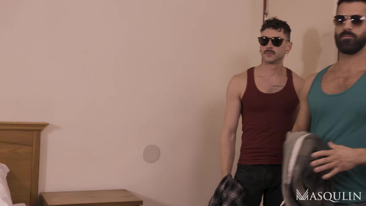 Motel Exhibition, Part 2 - Gay Bareback Video - Masqulin